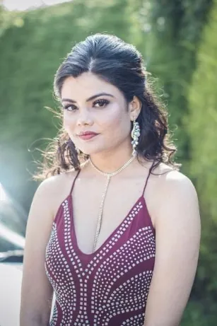 Prom hair and makeup by Gini (25)