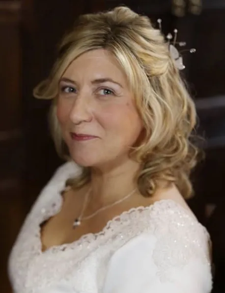 Wedding hair and makeup by Gini (67)
