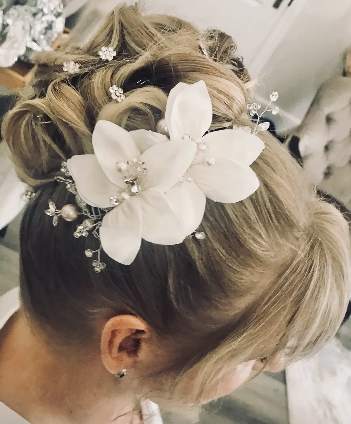 Wedding hair and makeup by Gini (97)